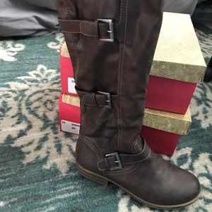 Brown tall boots